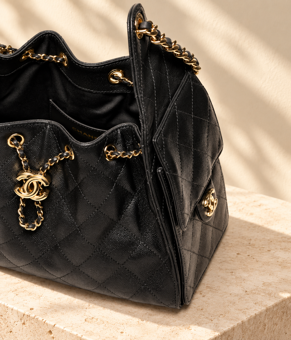 Alba handbag — Black