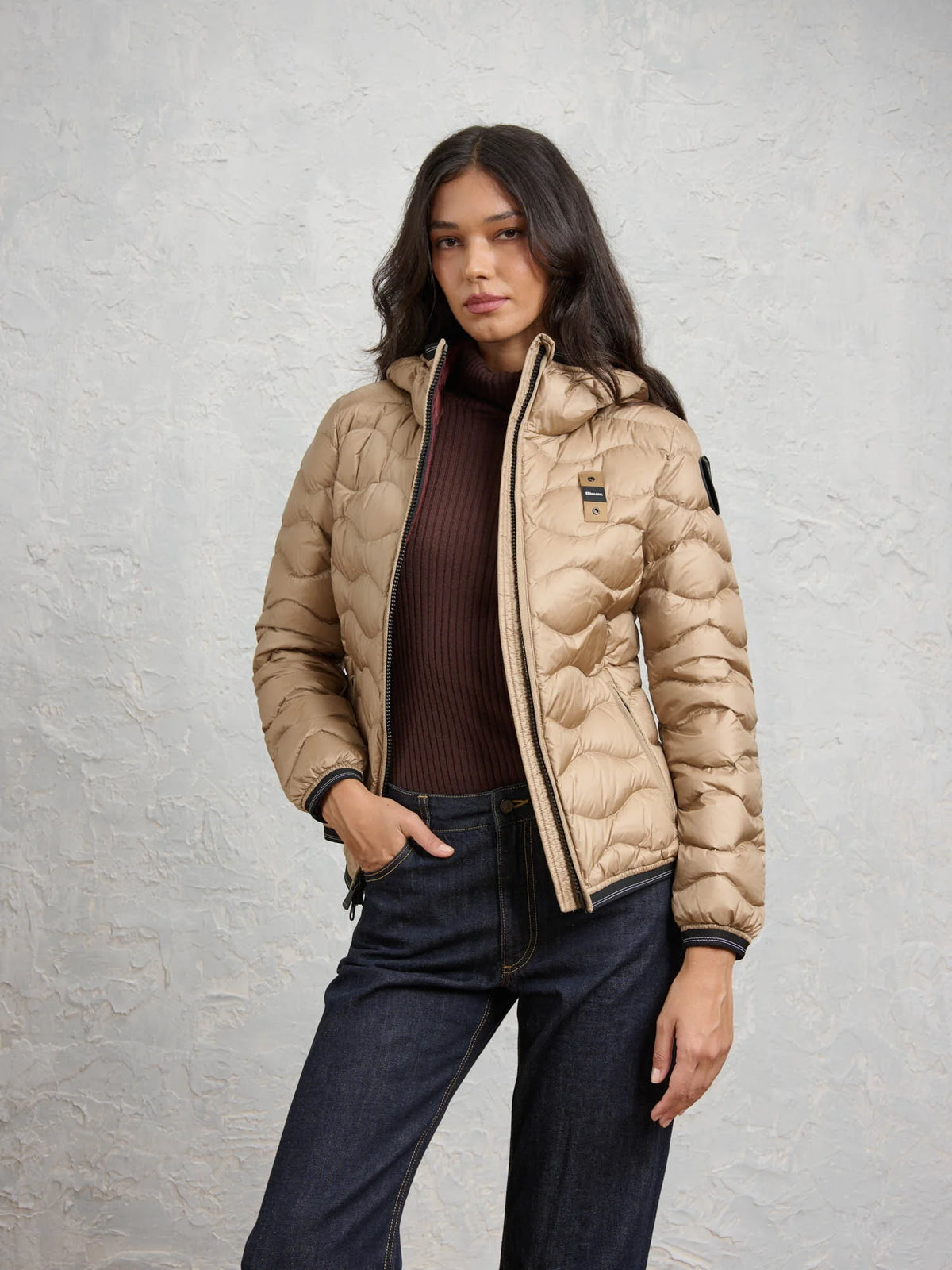 Blauer Camelia down jacket — Café au lait