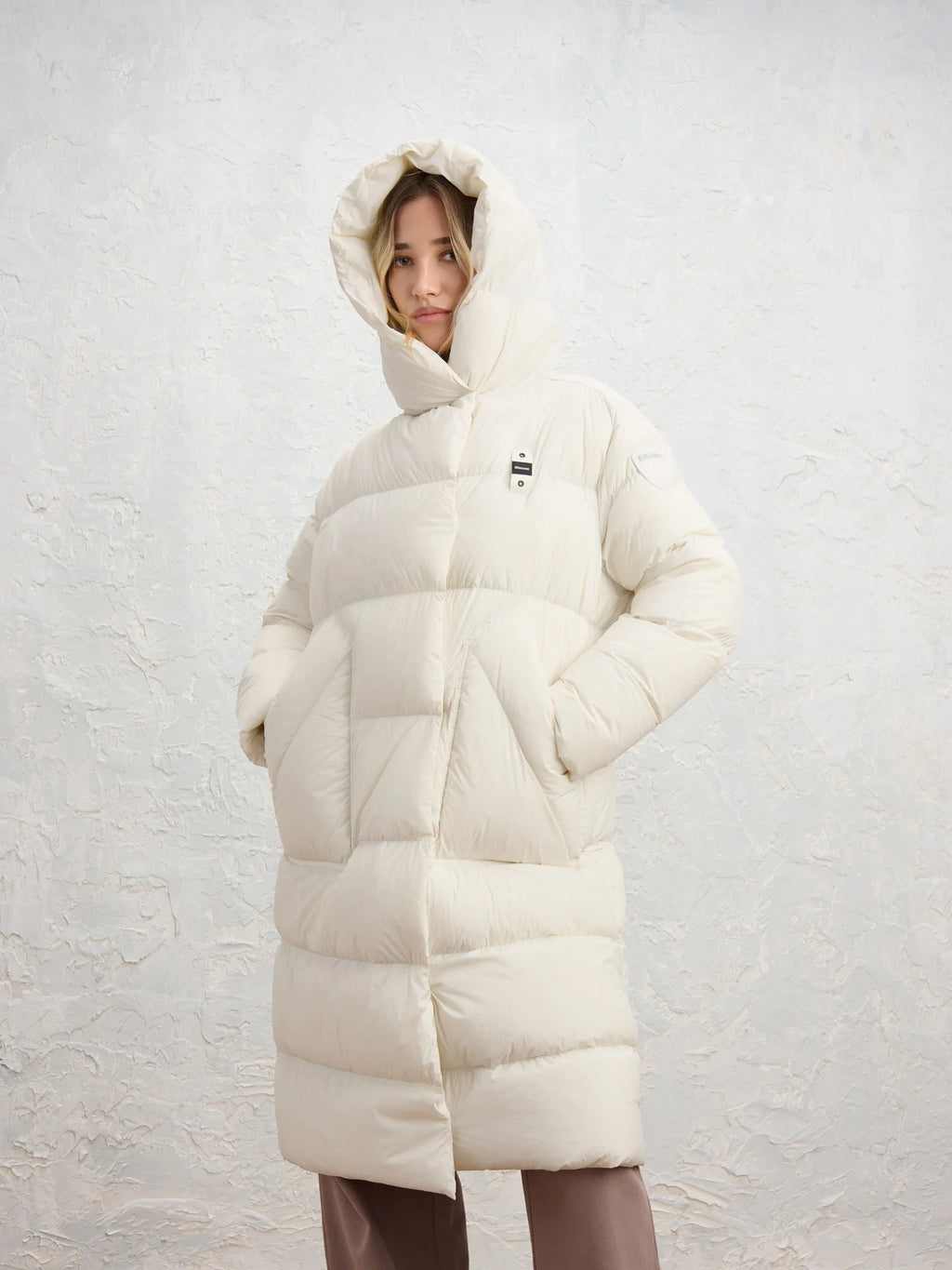 Blauer Ruth long down jacket — White