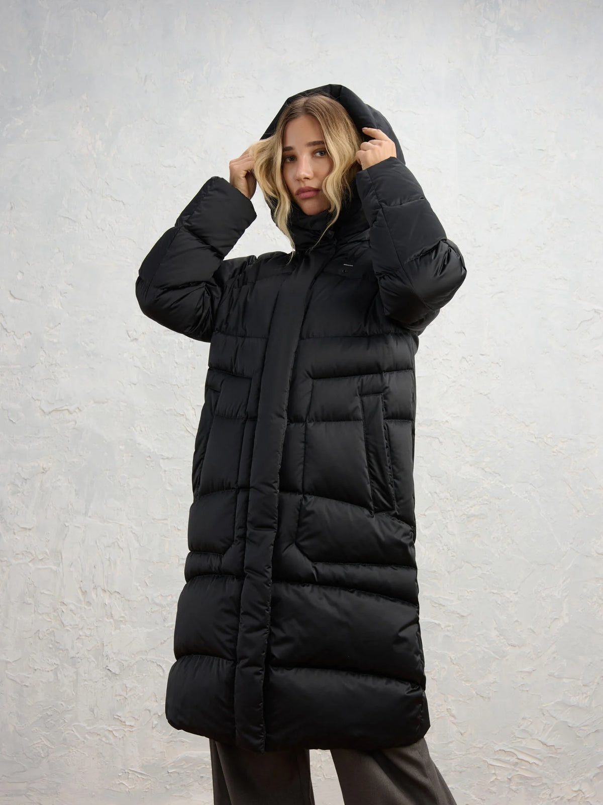 Blauer Kinsale long down jacket — Black