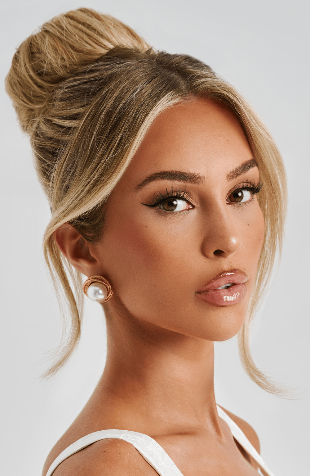 Boucles d'oreilles Davina — Doré