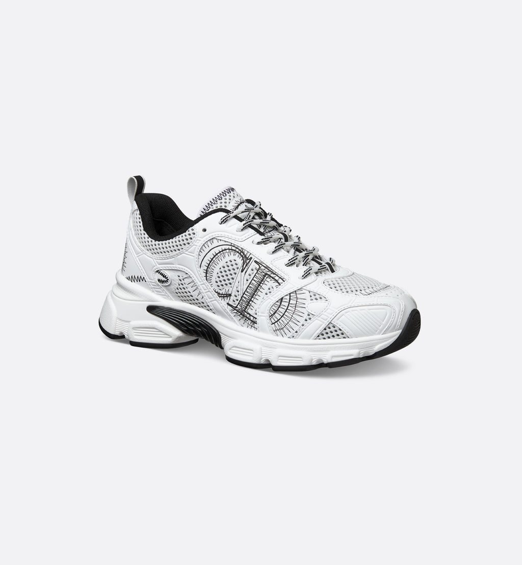 Dior Chrono Sneaker – White & Black
