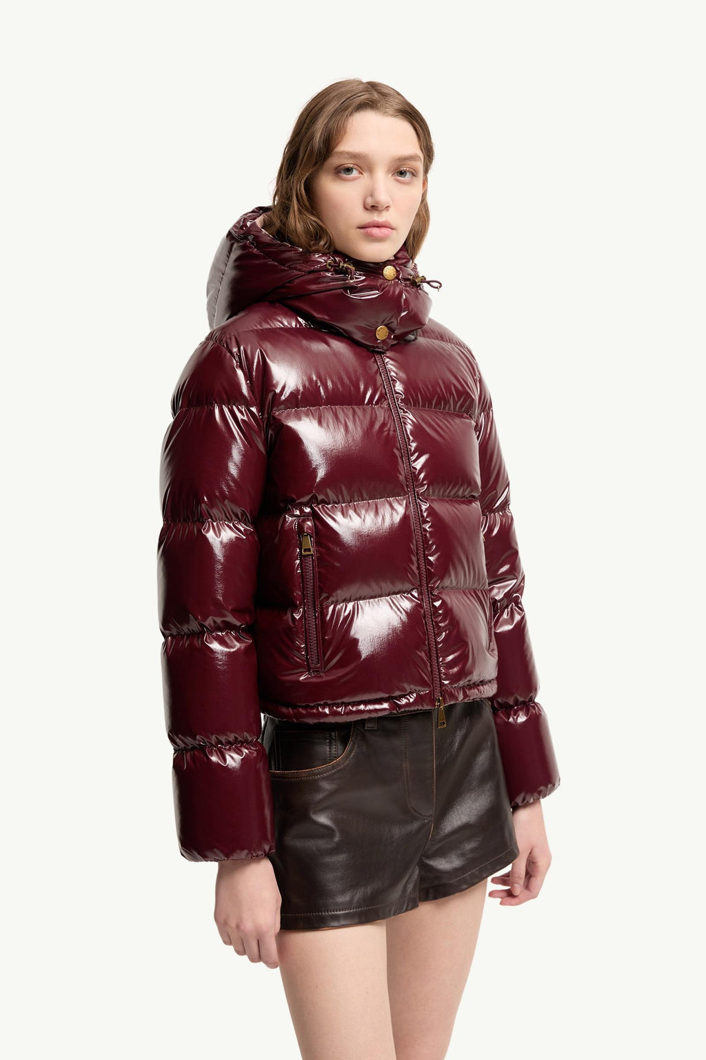 Moncler Niveole Short Down Jacket – Burgundy