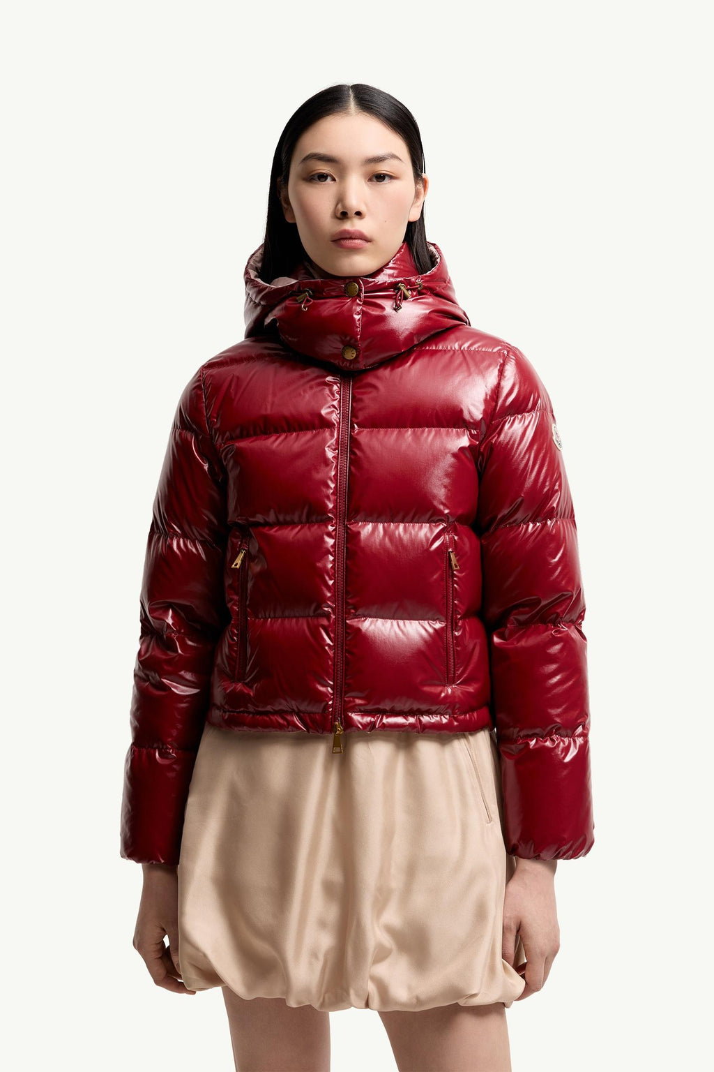 Moncler Niveole Short Down Jacket – Ruby Red