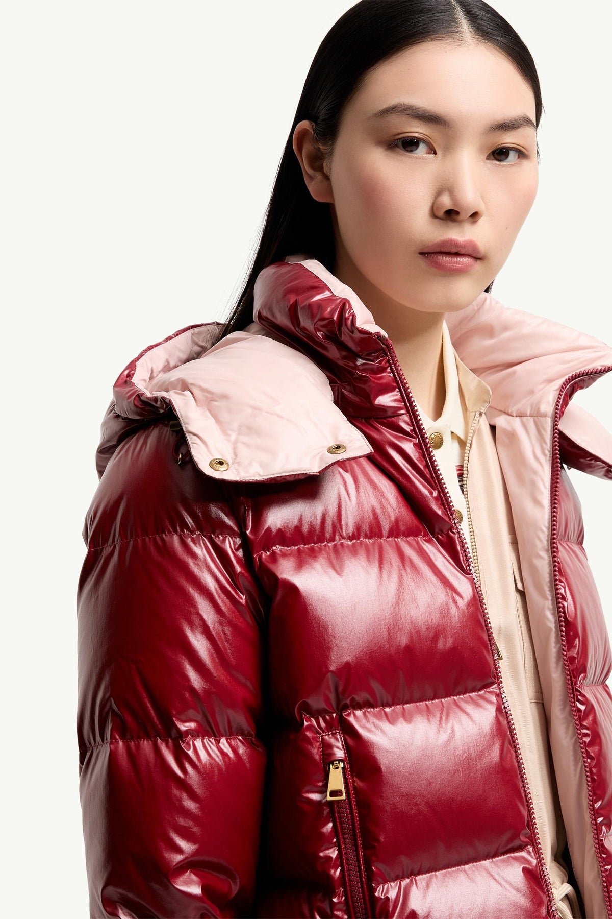 Moncler Niveole Short Down Jacket – Ruby Red