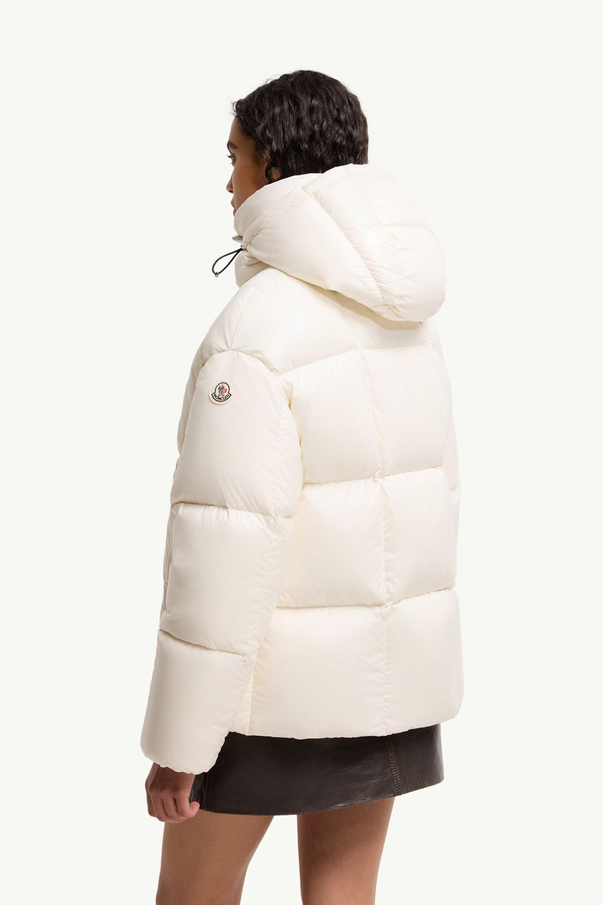 Moncler Parana Hooded Short Down Jacket – White