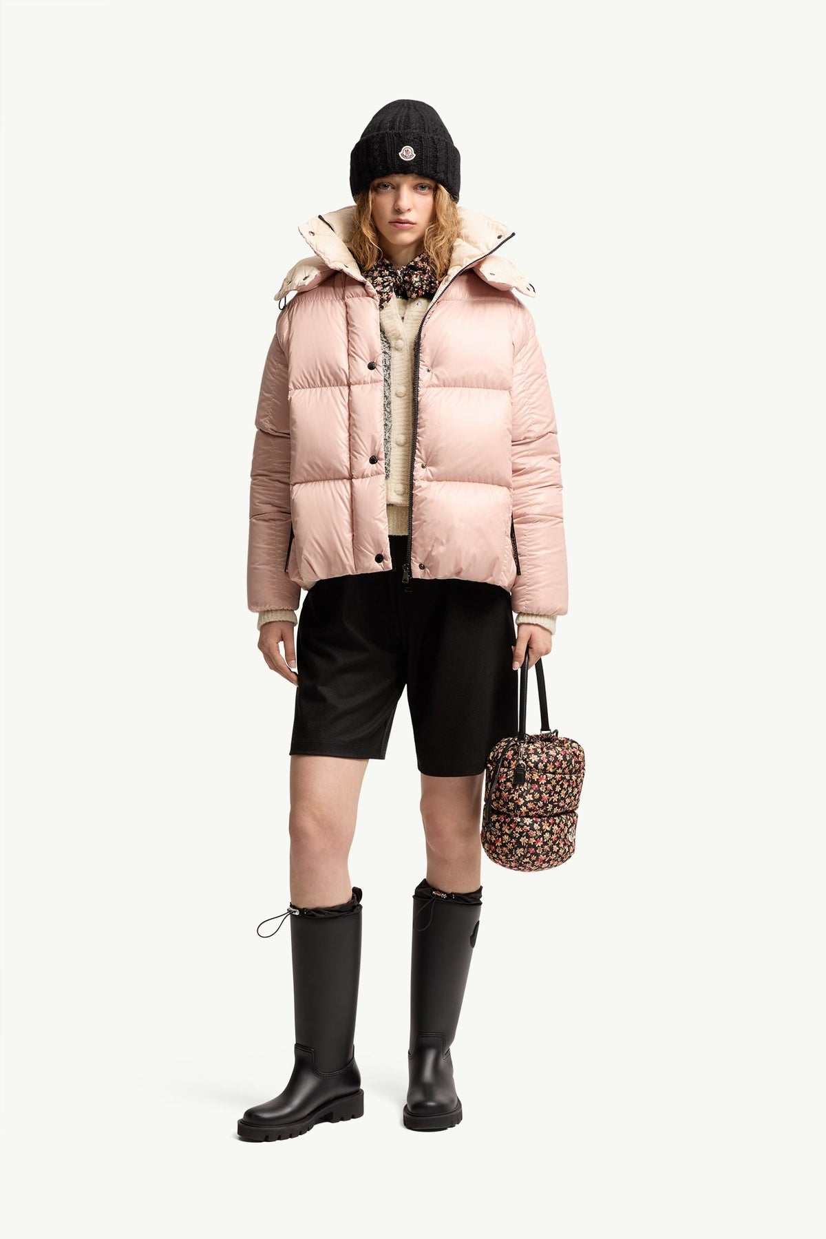 Moncler Parana Hooded Short Down Jacket – Light Pink