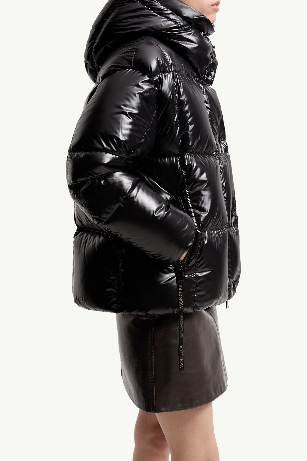 Moncler Parana Hooded Short Down Jacket – Black