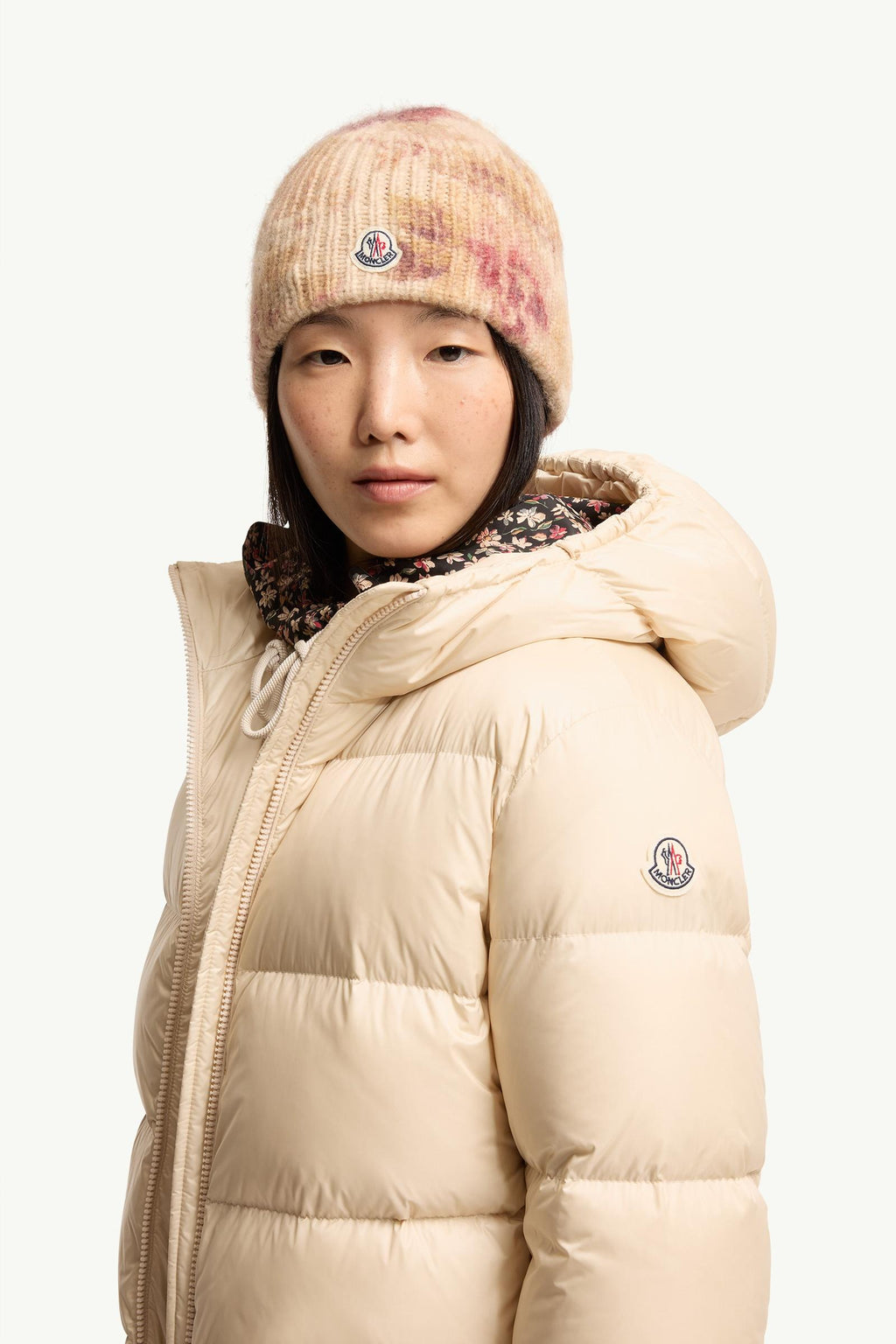 Moncler Feligule Hooded Short Down Jacket – Light Beige