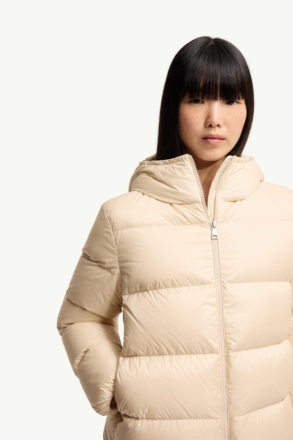 Moncler Feligule Hooded Short Down Jacket – Light Beige