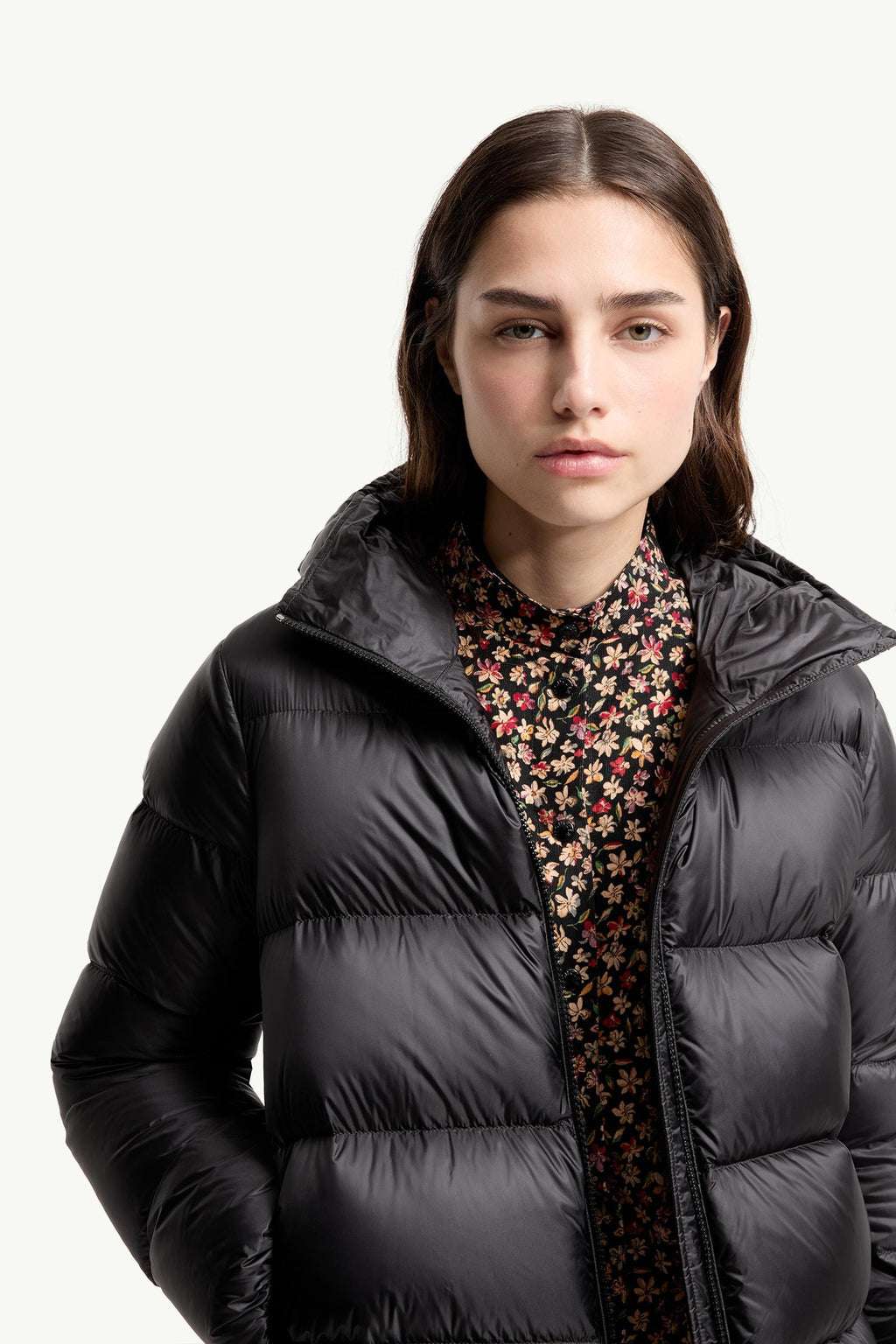 Moncler Feligule Hooded Short Down Jacket – Black