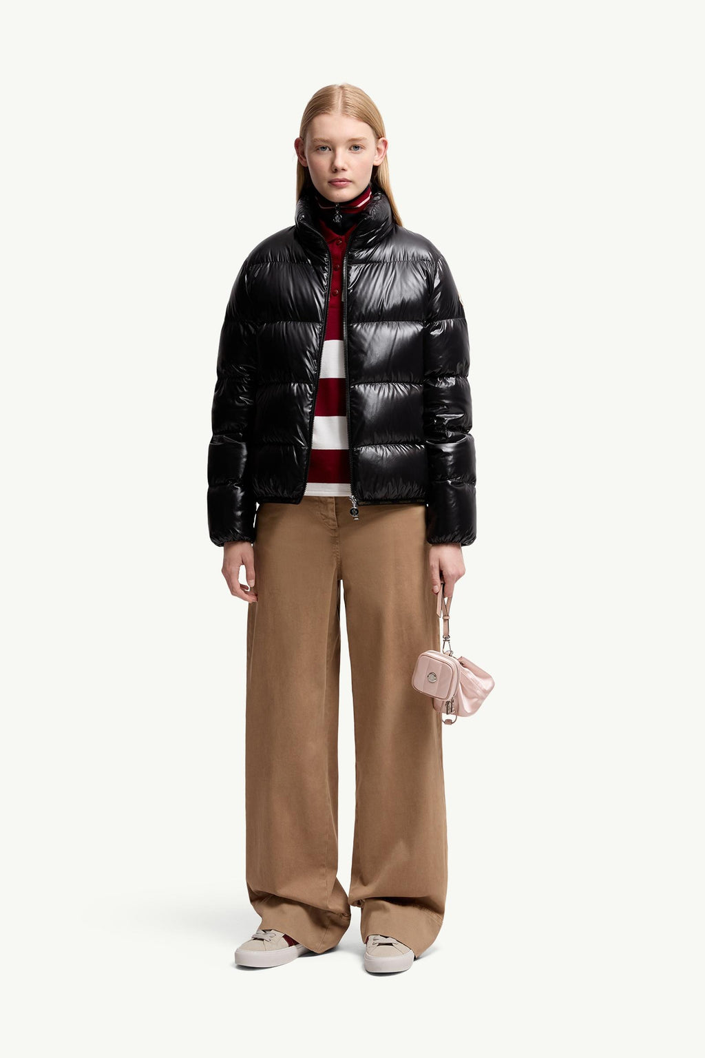 Moncler Abbadia Short Down Jacket – Black