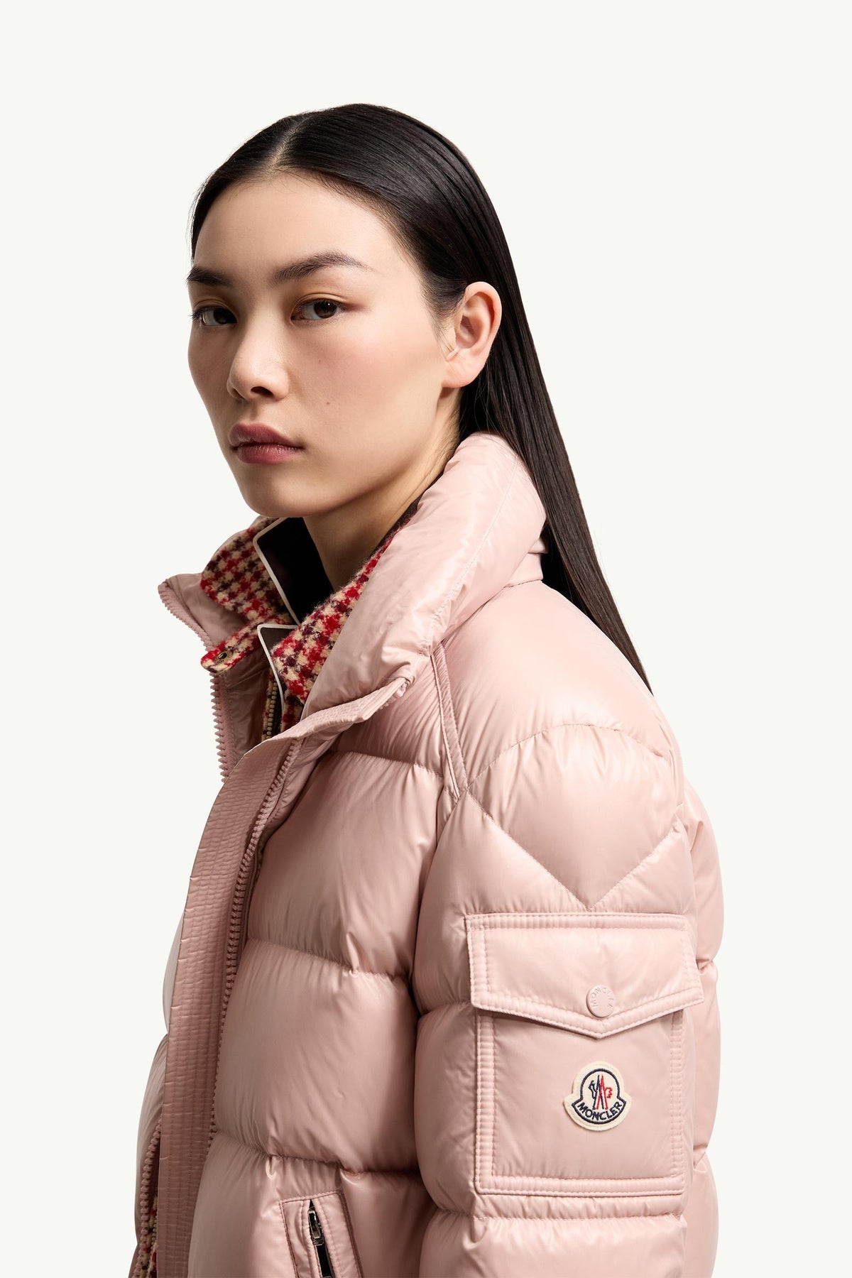 Moncler Maire Hooded Short Down Jacket – Pink