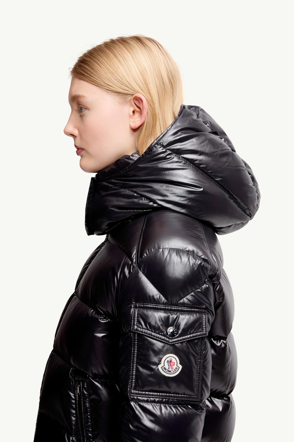 Moncler Maire Hooded Short Down Jacket – Black