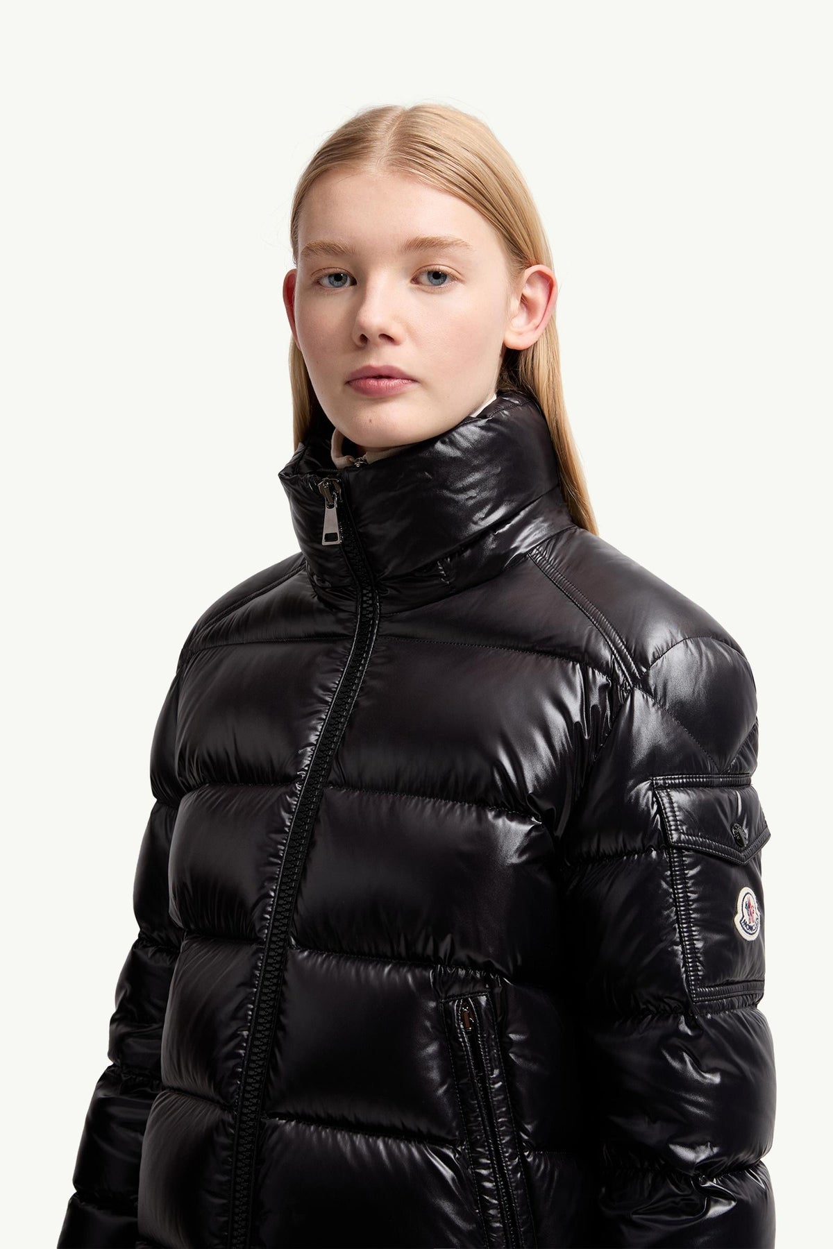 Moncler Maire Hooded Short Down Jacket – Black