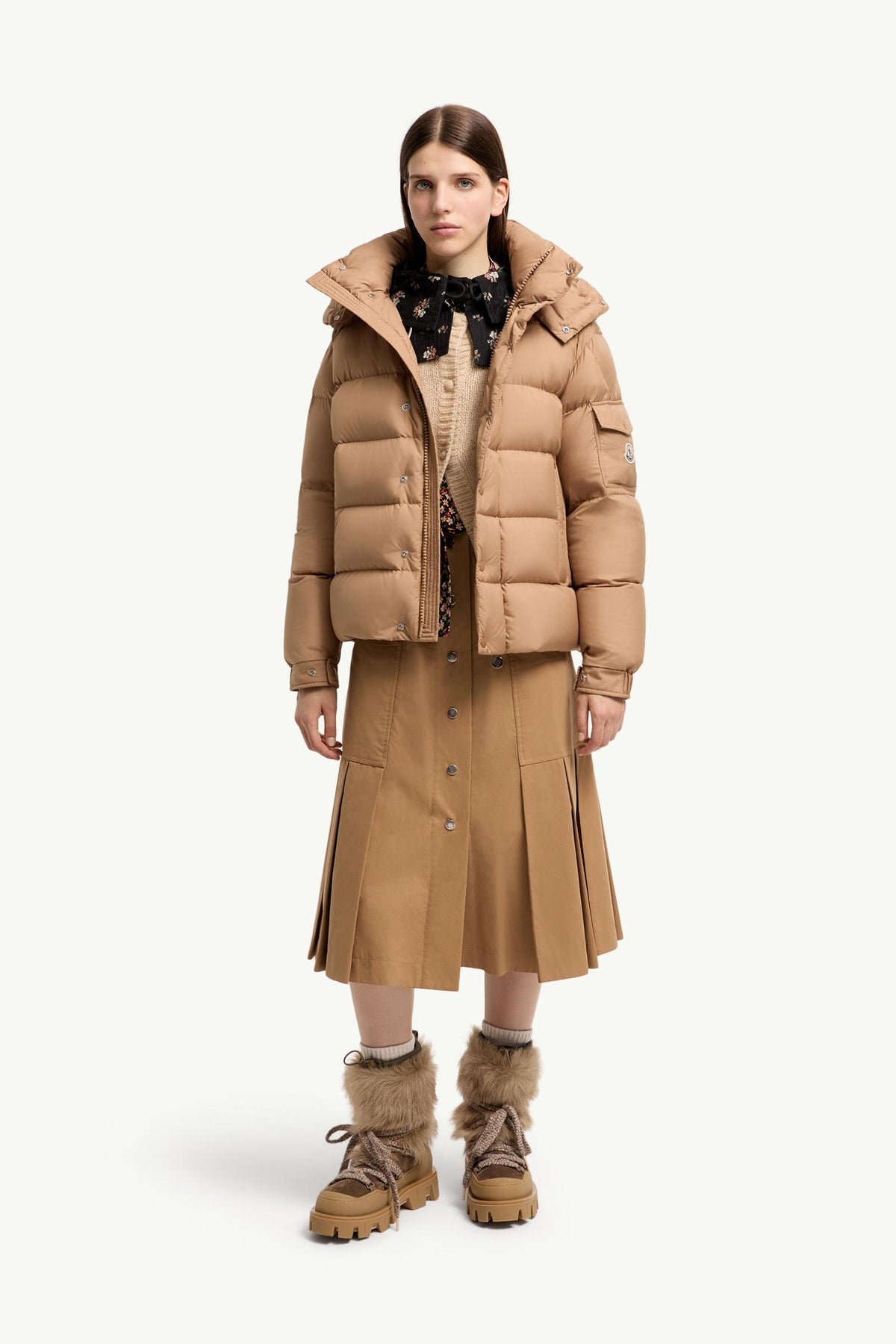 Moncler Maya 70 Hooded Short Down Jacket – Camel Beige