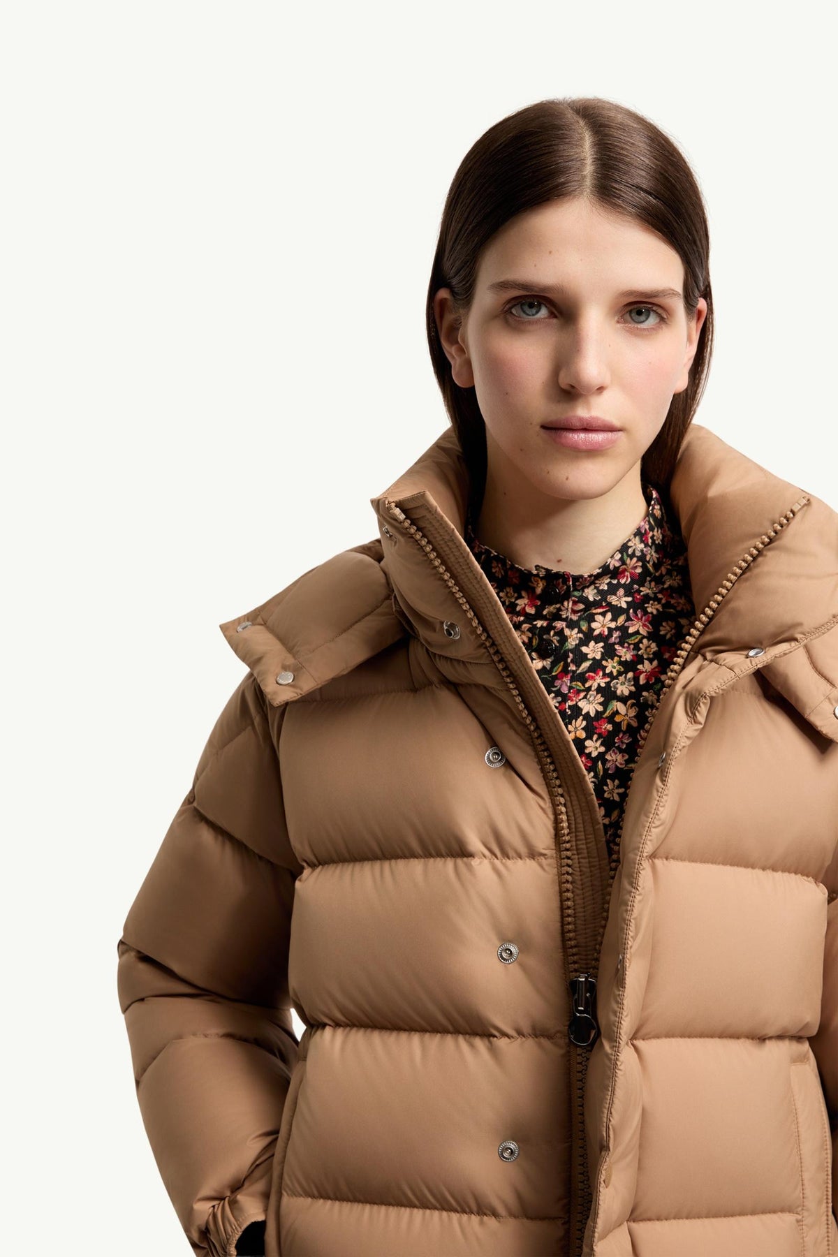 Moncler Maya 70 Hooded Short Down Jacket – Camel Beige