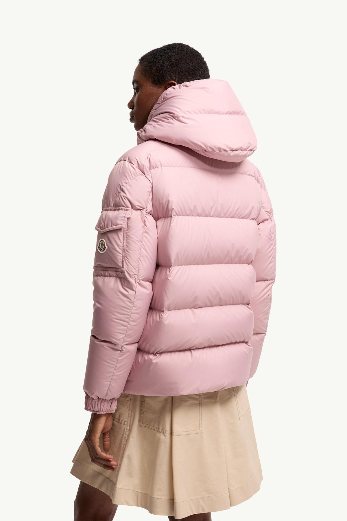 Moncler Maya 70 Hooded Short Down Jacket – Pink