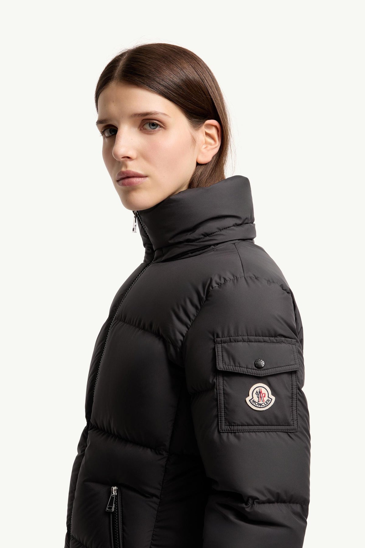 Moncler Fourmines Hooded Short Down Jacket – Black