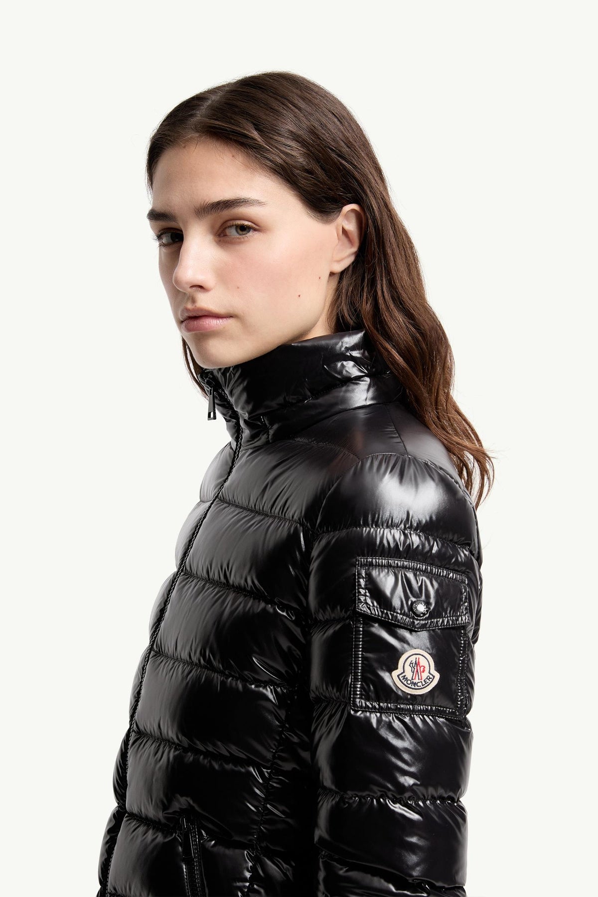 Moncler Bady Hooded Short Down Jacket – Black
