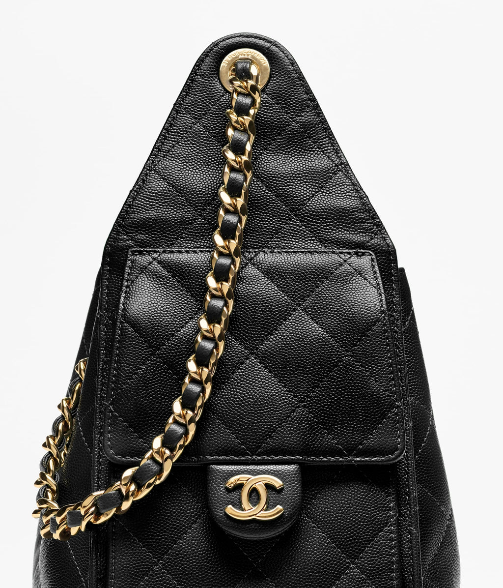CHANEL 25 Small Handbag – Black