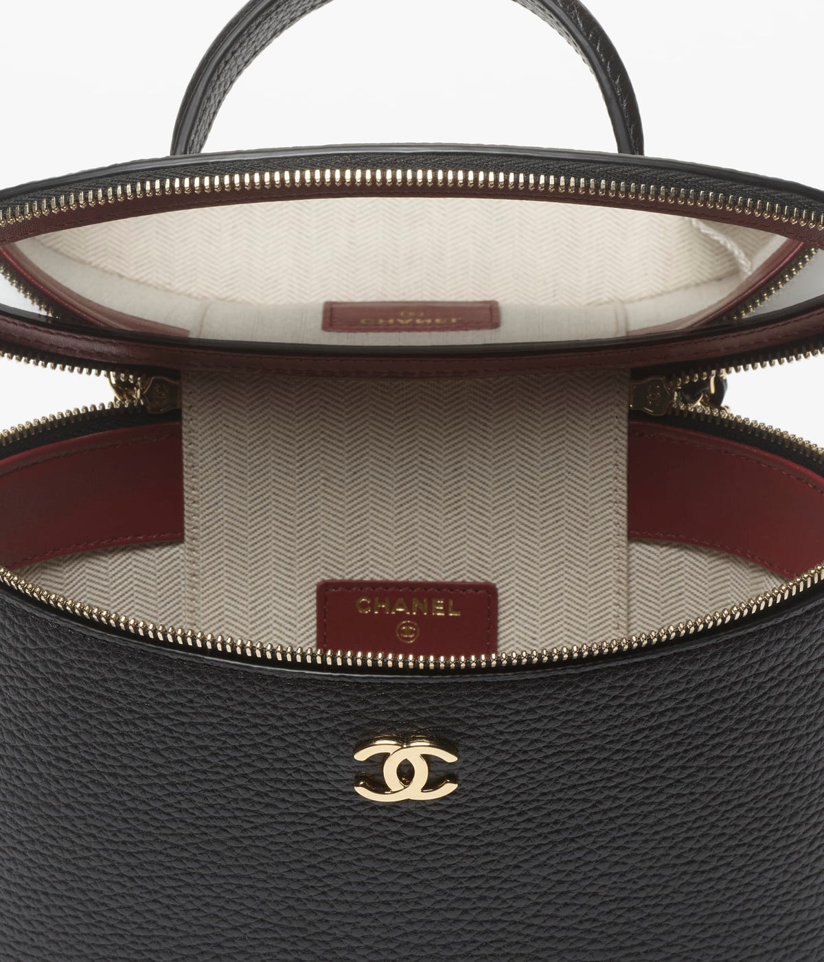 Chanel Vanity with Chain – Black